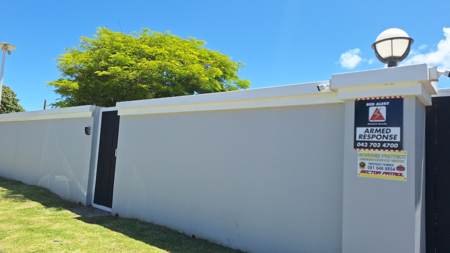 4 Bedroom Property for Sale in Gonubie Eastern Cape